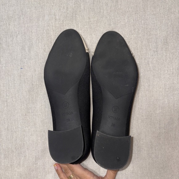 Vivaia Women's Round-Toe Chunky Heels Julie  EU 39 US 7.5 Block Beige Black - Picture 6 of 6